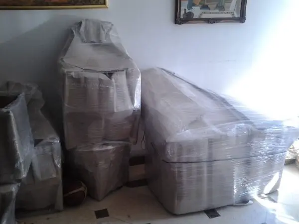 تغليف عفش بلاستيك ببريدة